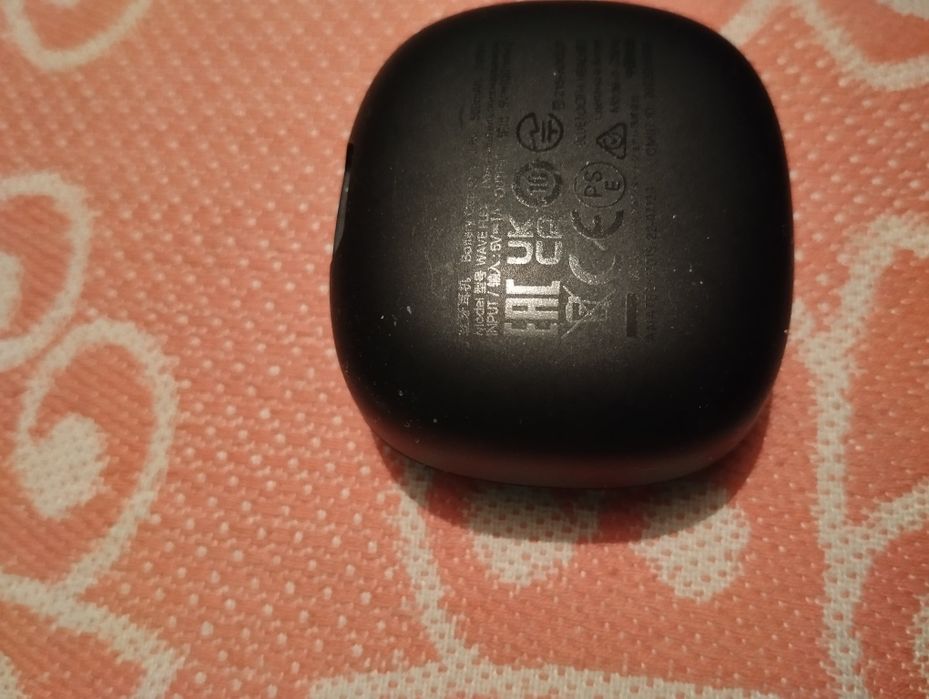 Найден футляр от наушников.