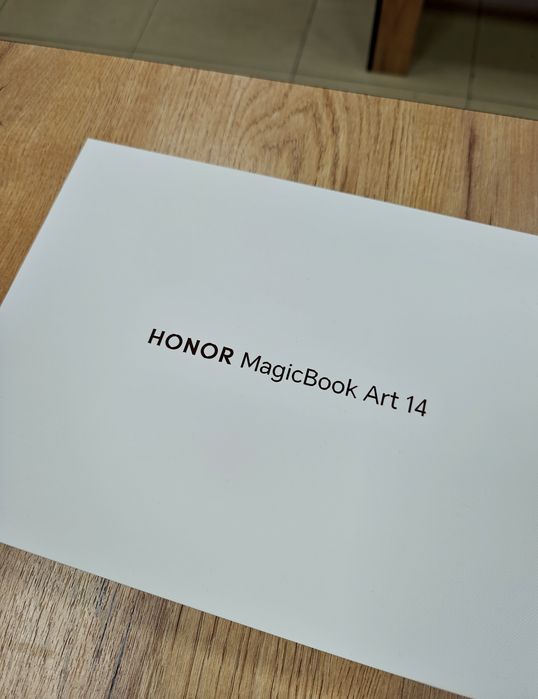 Honor MagicBook Art 14 Ultra OLED 4K Сенсорный Ultra 7 | 32 ОЗУ
