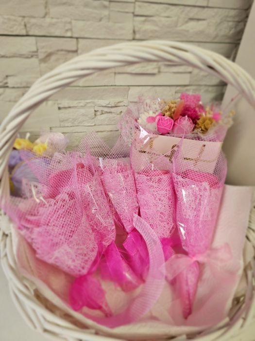 Букети от соеви свещи