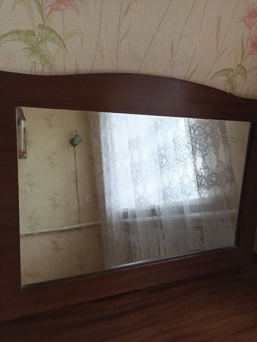 Продам зеркало от тумбы.