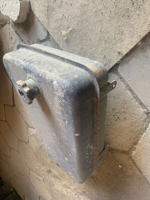 Продается масленой гидробак