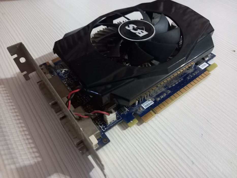 Видеокарта GTS 450 1 gb