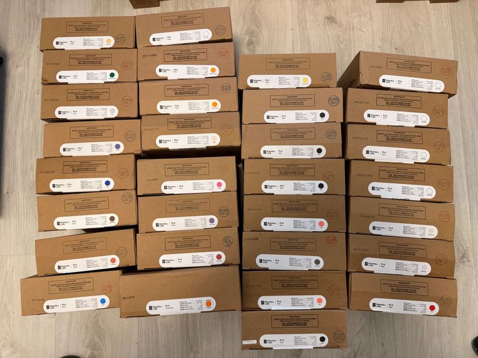 Filament PLA diverse culori pentru Imprimanta 3D Bambu Lab Sigilat