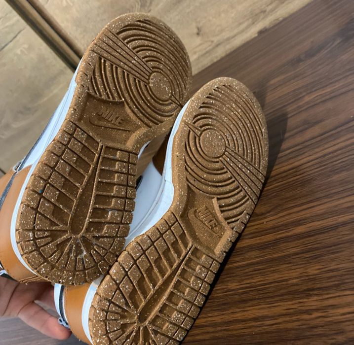 Adidasi Nike Marimea 39 Maro