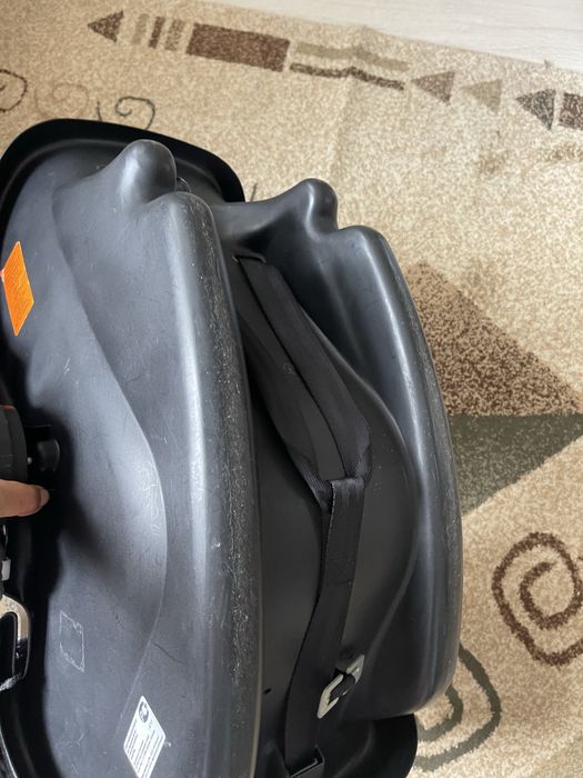 Продам детское авто кресло