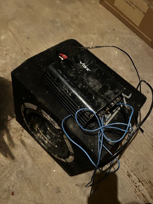 Subwoofer de vanzare