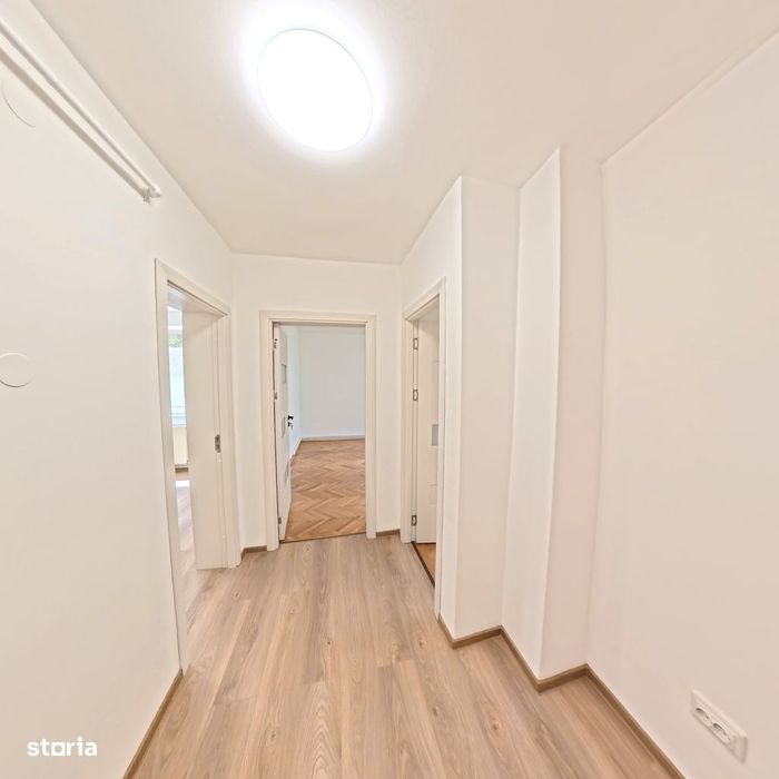 Apartament 2 camere complet decomandat, parter înalt, pivniță proprie — fotografia 2