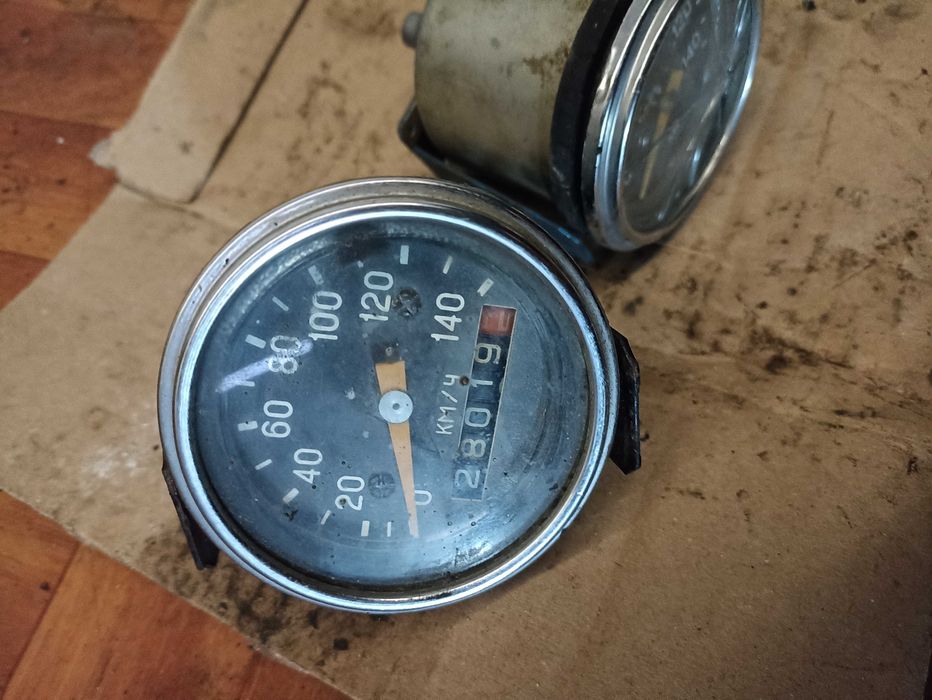 Спидометр Иж 2штуки рабочие