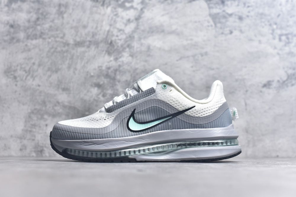 Nike Air Zoom Pegasus Premium