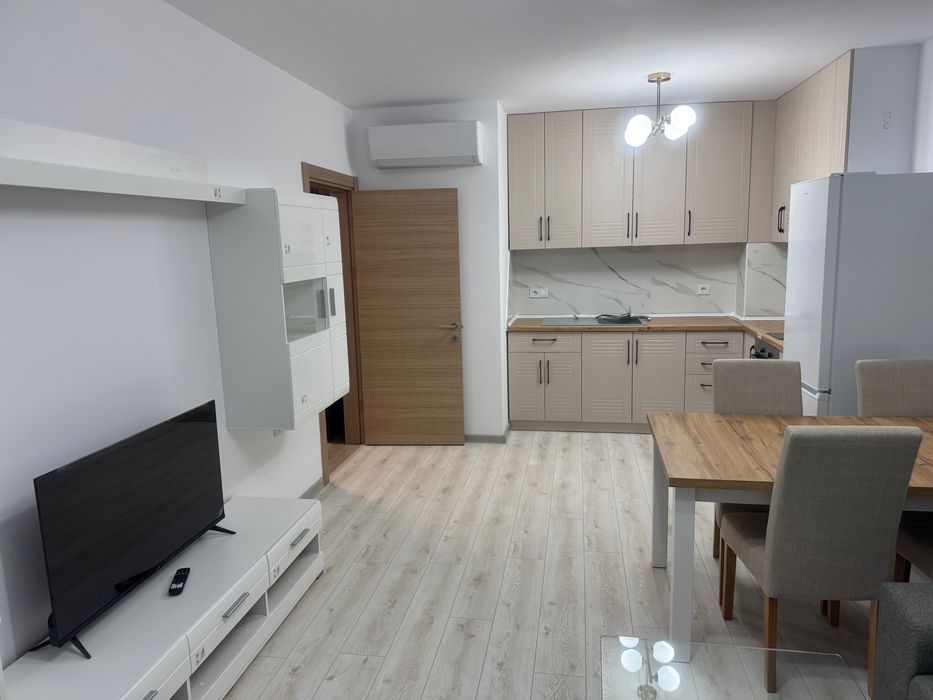 Дава се под наем Двустаен апартамент в Варна, Гранд Мол Варна - 62 кв.м за 510 € - Снимка #2