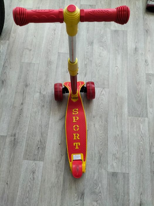 Детский самокат раскладной