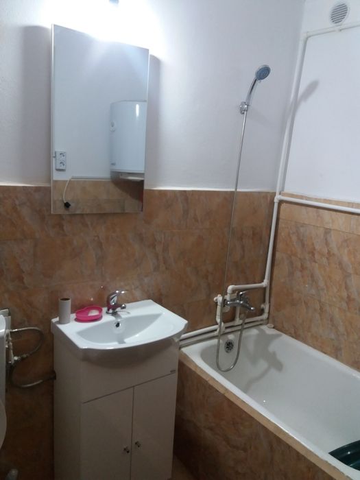 Garsoniera de inchiriat