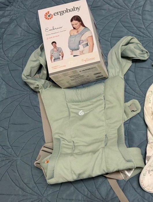 Ергономична раница Ergobaby Embrace Soft Air Mesh