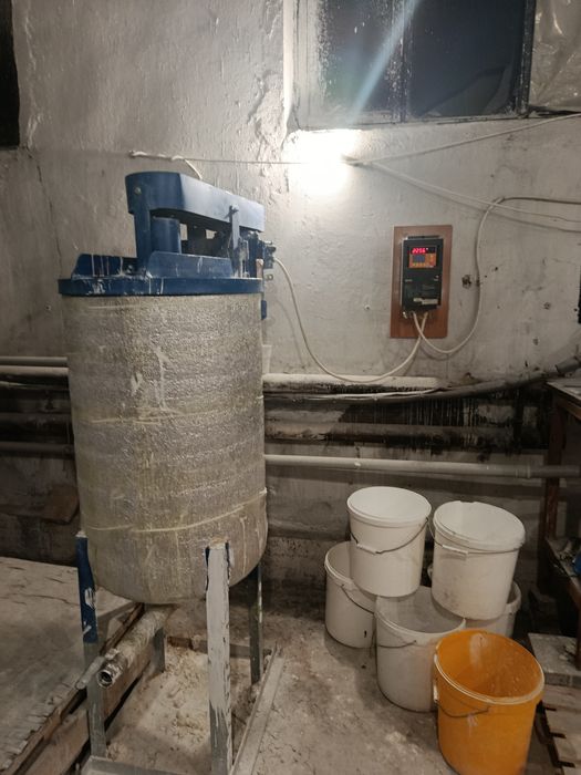 Диссольвер для производства водно-дисперсионной краски