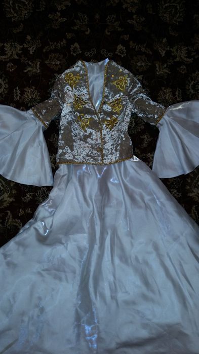 Продам Национальное платье