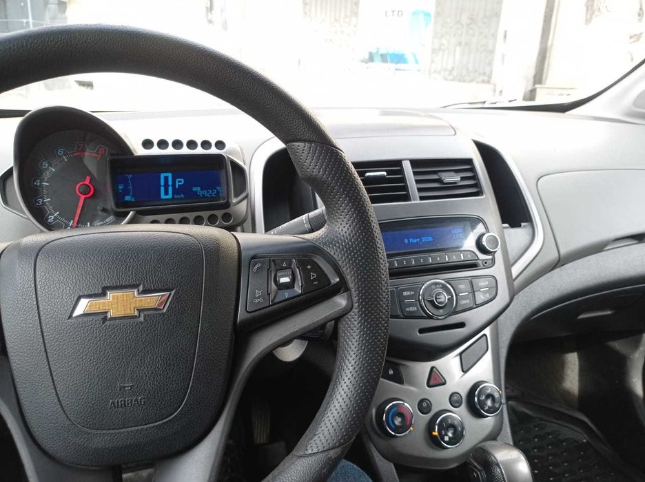 Шевроле Авео машина