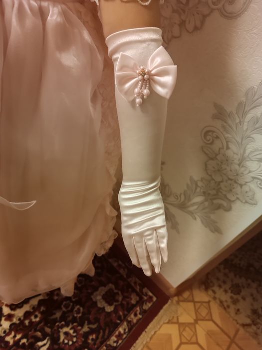 Продам нарядное платье