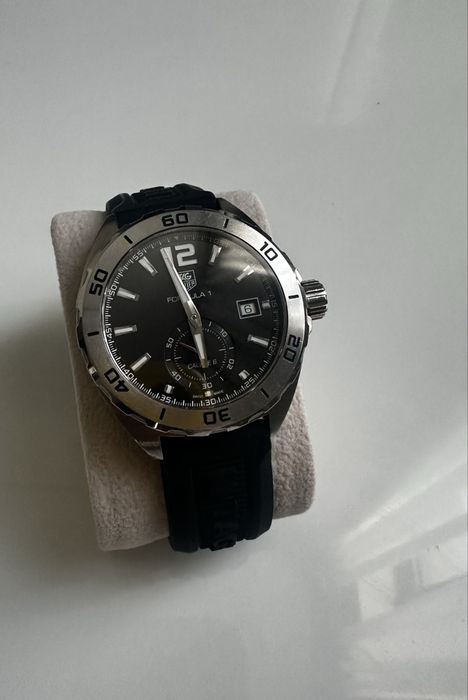 Часы Tag Heuer Formula 1.