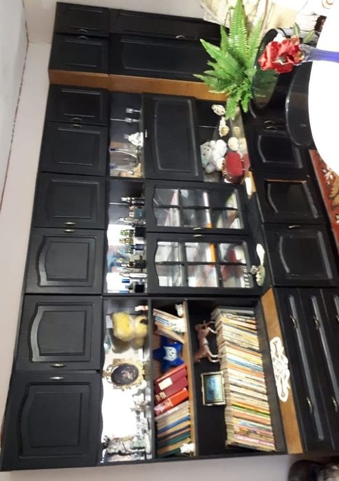 Vand coltar extensibil si biblioteca!