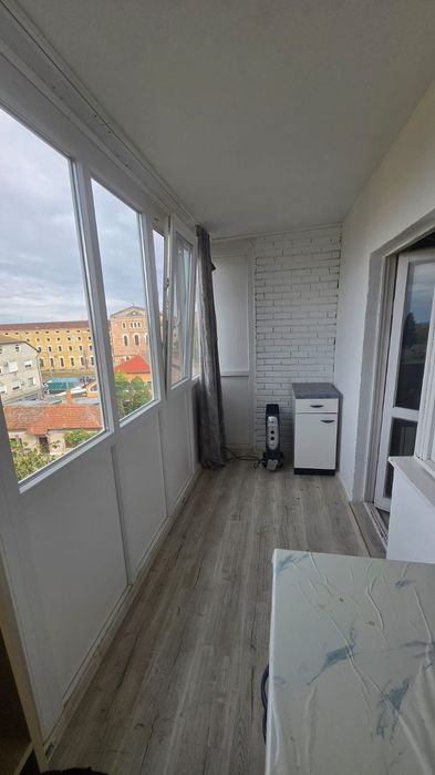 Vând Apartament 1 camera Zona Vlaicu