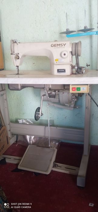 Gemsy tikuv mashinasi