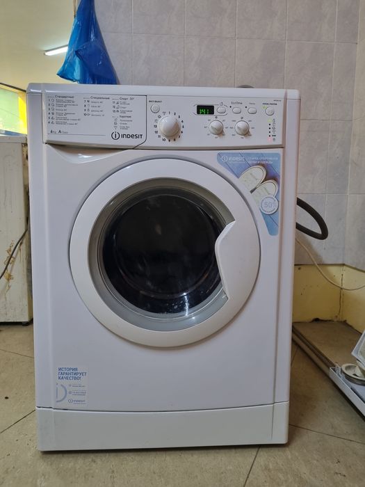 Стиральная машина Indesit