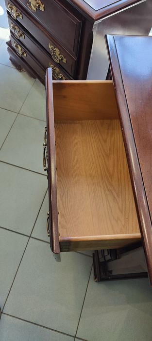 Американски скрин масив Bassett