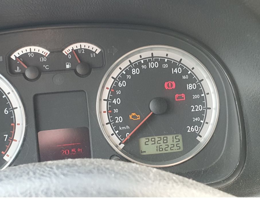 Vw bora 1,6 16v 2003