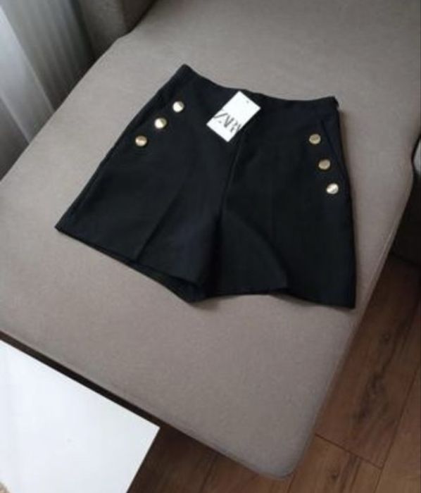 Пакетом на 42 и 44 радмеры одежда