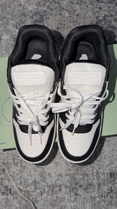 Off-white out of office