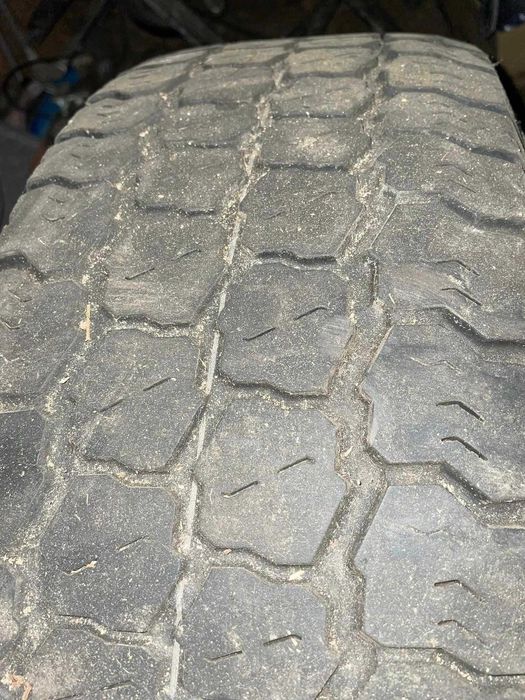 2 roti R16/65/215 C  cu anvelope all season GoodYear