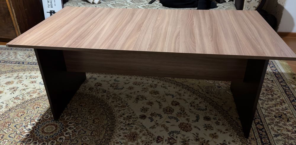 Продам стол хорошего качества