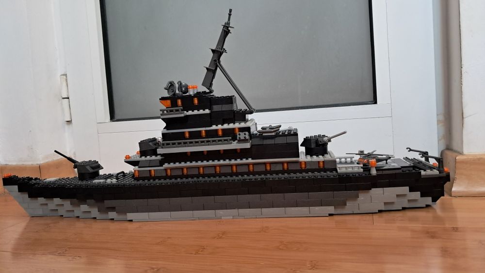 Mega Bloks Probuilder Carbon Series Battleship (3263)