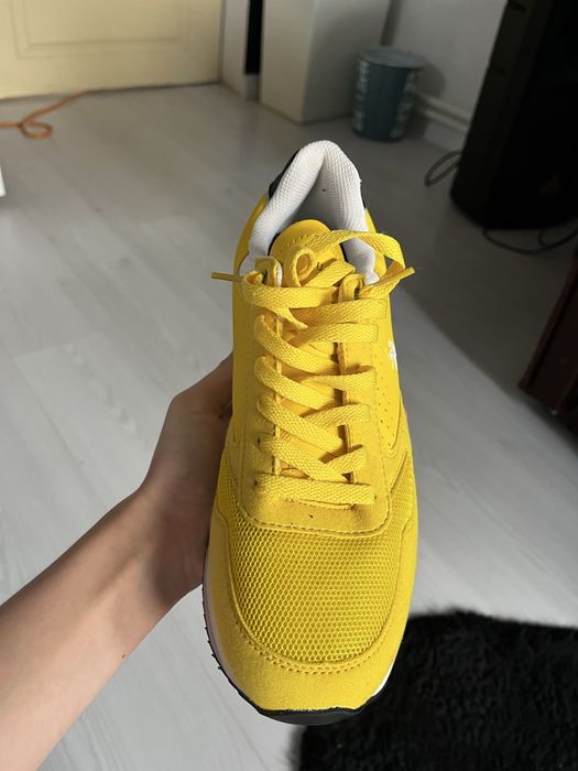 Adidasi polo noi. Pret negociabil.Accept si schimb cu alti adidasi.