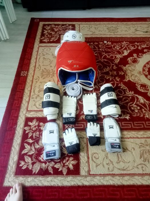 комплект для тхэквандо