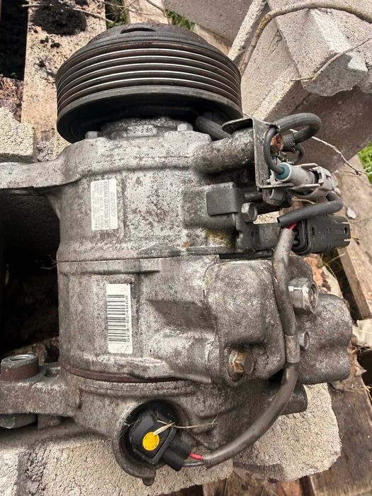 Части за BMW X3 F25