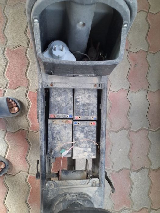 Электроскутер почти новый