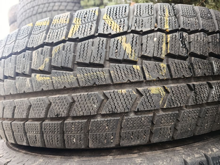 Dunlop 215 60 R17 отс