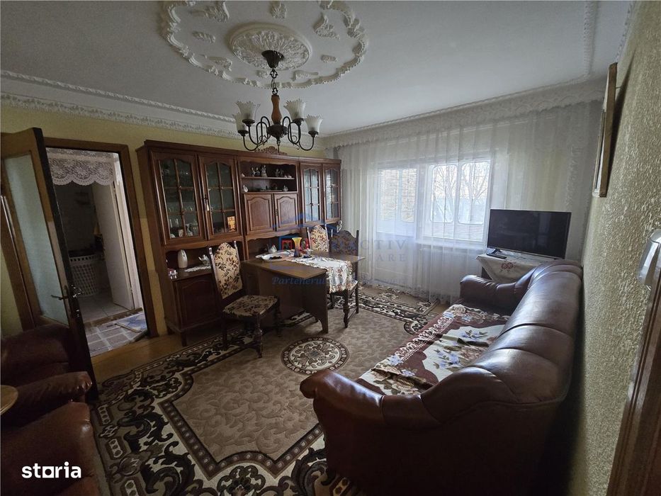 Apartament 2 Camere Zamca | Etaj 1 | 50 mp , 2c-7446