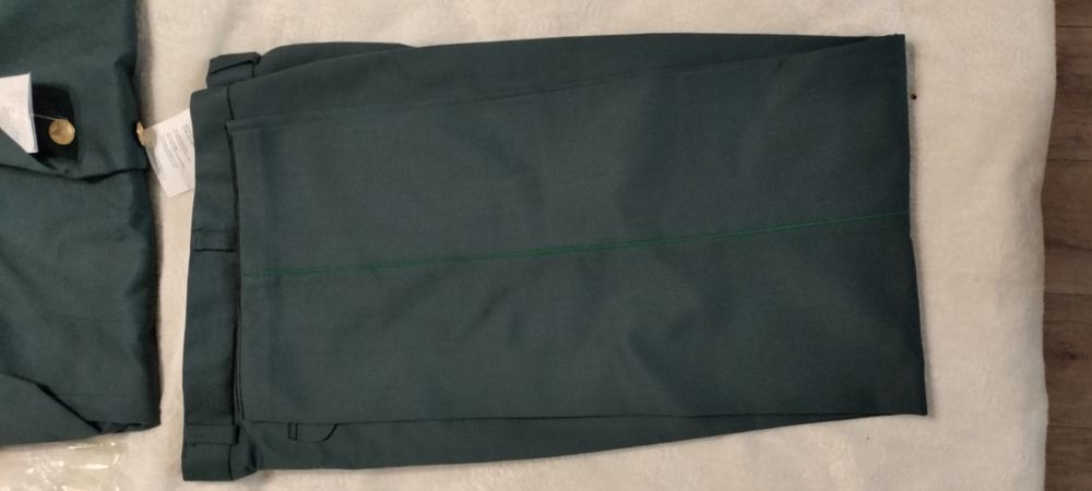 Продам форму повседневную (парадную)