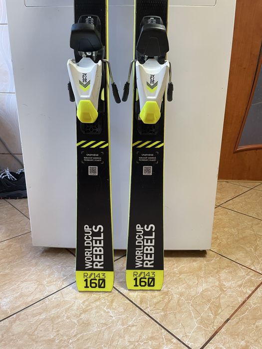 Schiuri 160 cm  head worldcup rebels i race team