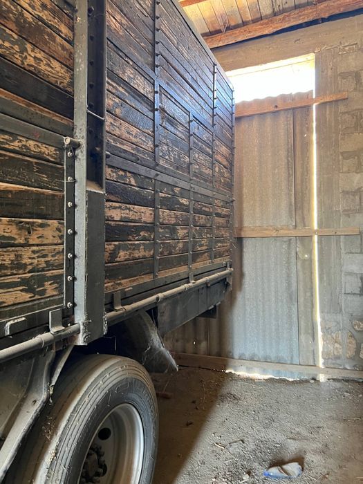 Zil bortovoy balandligi 1,80 uzundligi 5,20 m