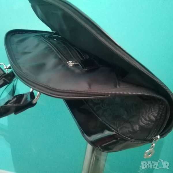 дамска кожена чанта