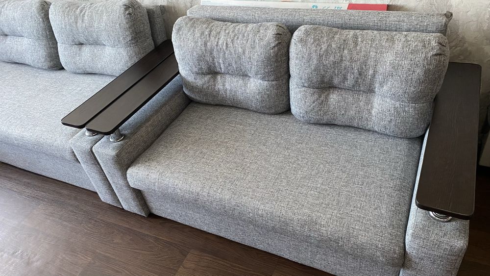 Продам угловой диван и мини-диван в одни руки