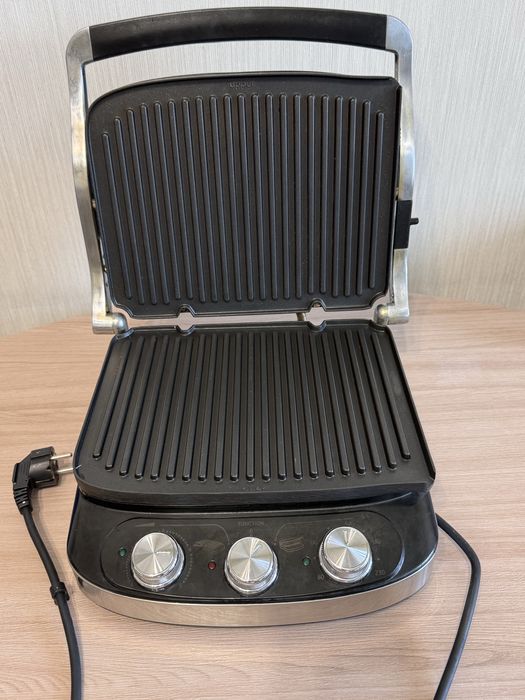 Электрогриль Delonghi