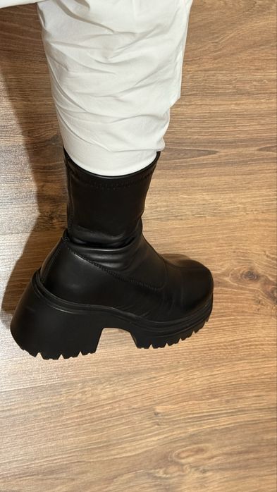 Зимняя обувь женская