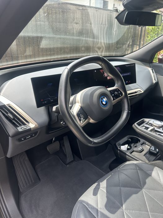 BMW IX40  an 2022 , 30000 km , tva deductibil