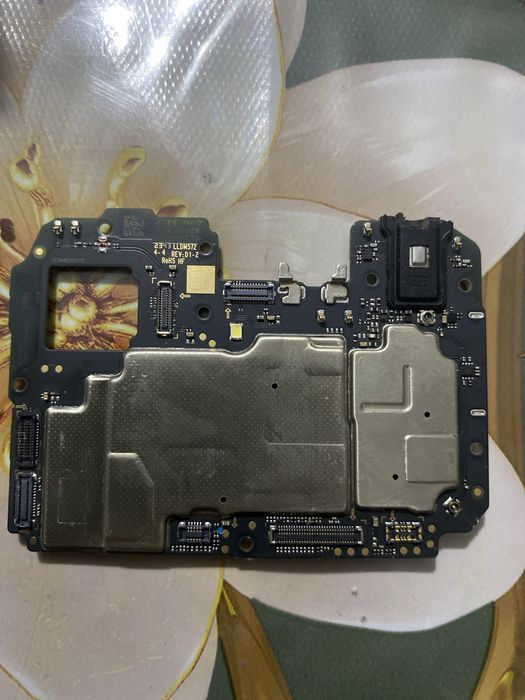 Телефон запчасть Poco C 65