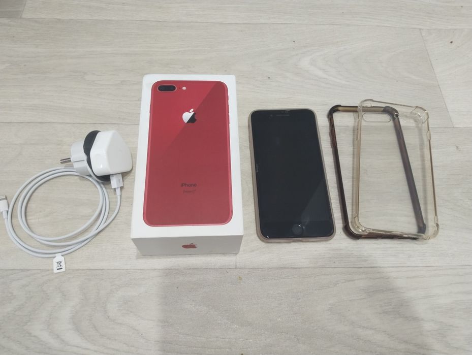 iPhone 8 Plus Red в идеале