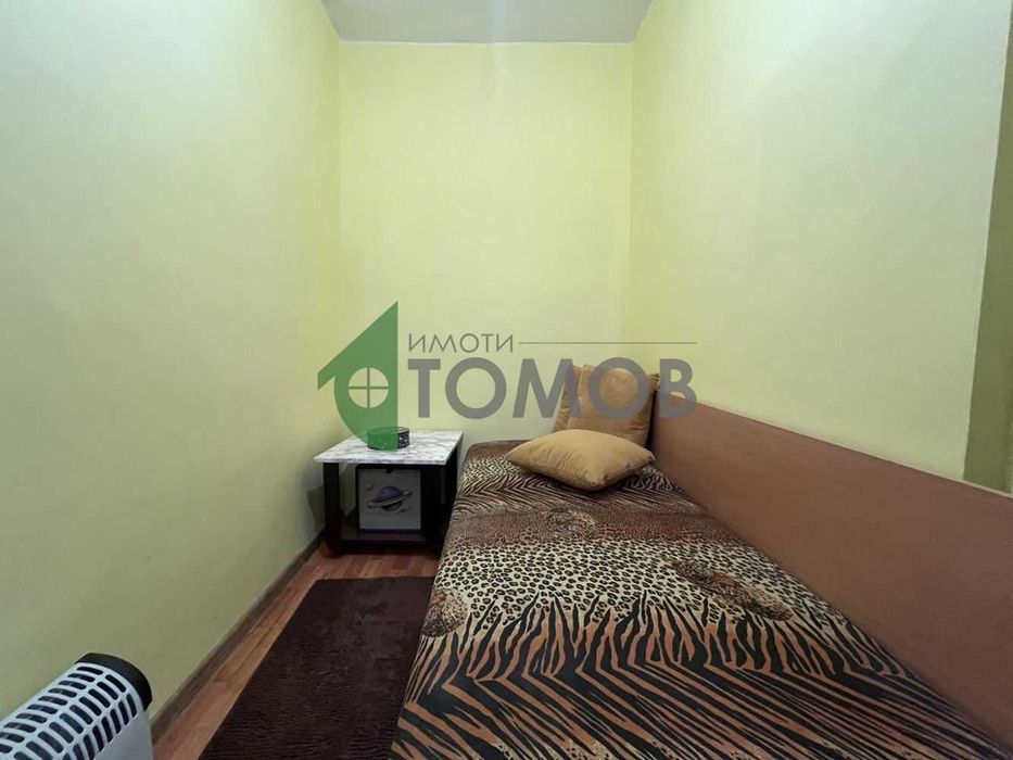 Продава се Едностаен апартамент в Шумен, 5-ти полк - 54 кв.м за 1256 €/кв.м - Снимка #5